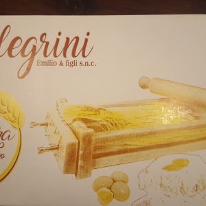 Vintage verse pasta maker